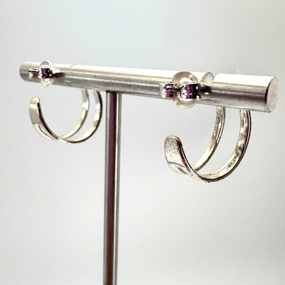 Silver Plated Split Circle Earrings Butterfly Closure Size 0.75" Diameter - Picture 4 of 10